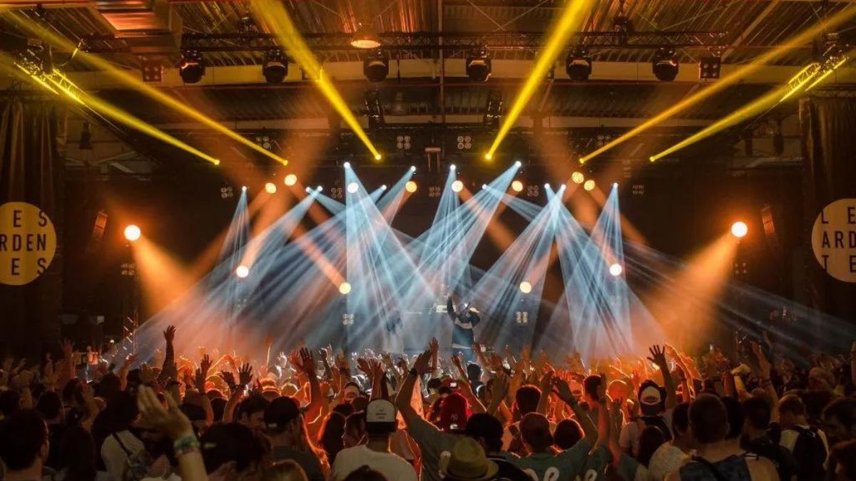 7 Tips To Help You Prepare For Your Live Stage Performance On Stage